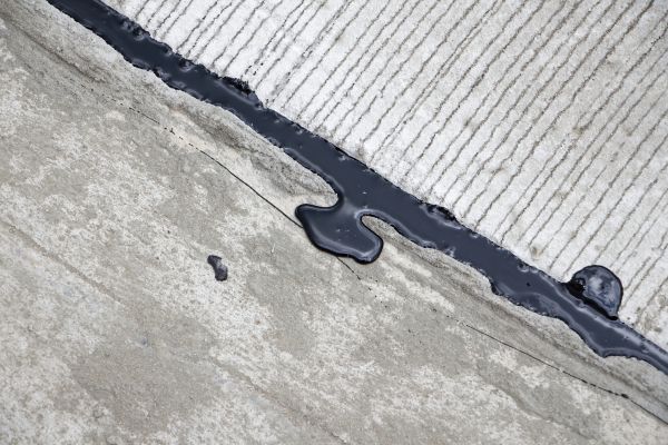 Pavement Crack Sealing in Lodi