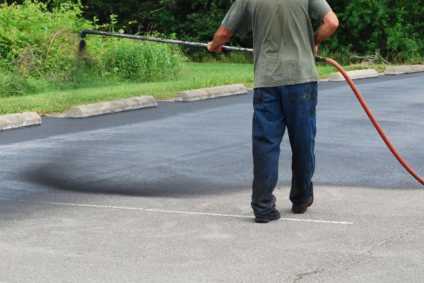 Lot Sealcoating in Lodi